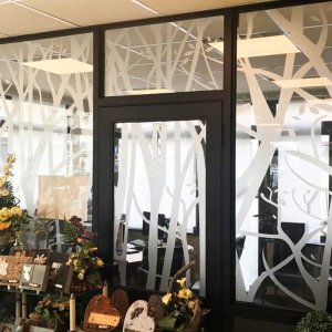 décoration adhésif sur vitre pour intérieure magasin